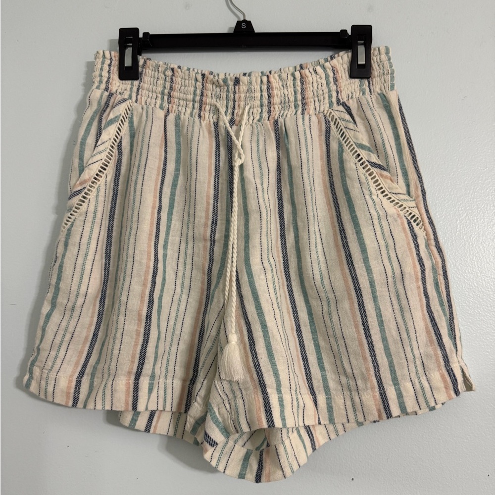 Briggs New York Cream and Blue Striped High Waist Shorts